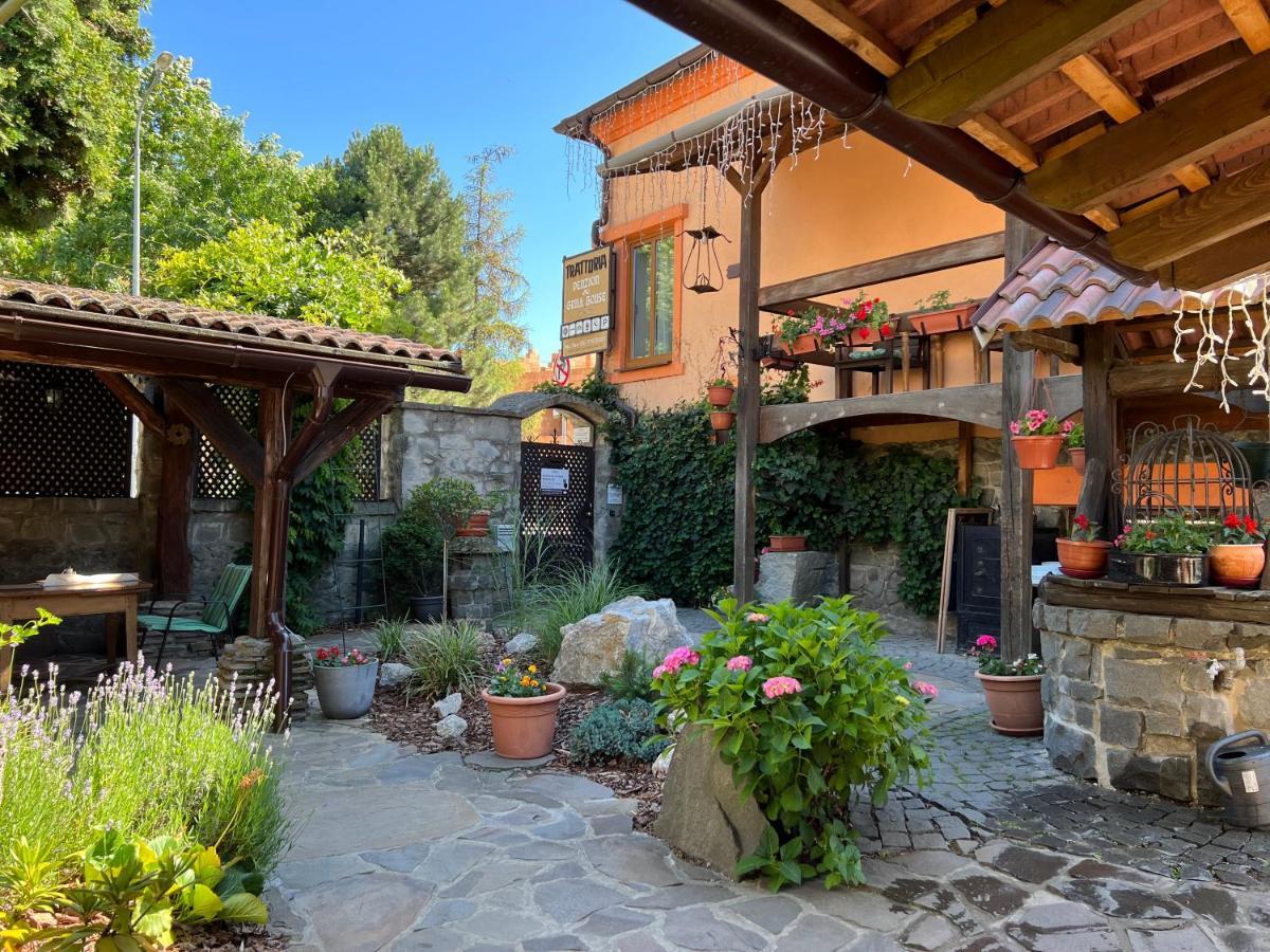 Penzion Trattoria Прешов Экстерьер фото